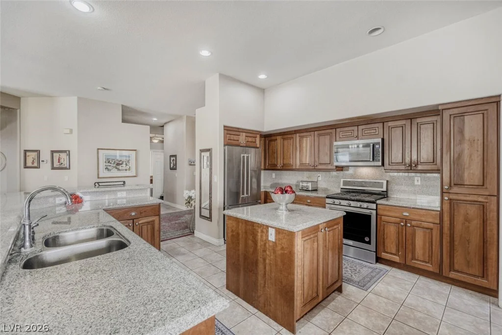111 Ocean Harbour, Las Vegas, NV 89148