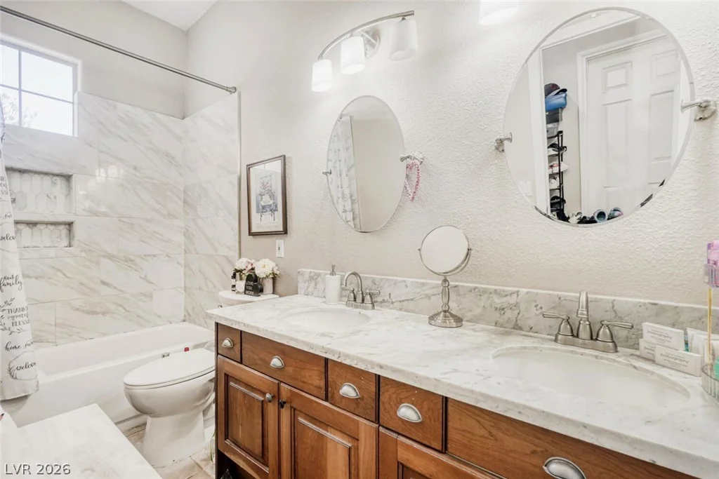 111 Ocean Harbour, Las Vegas, NV 89148