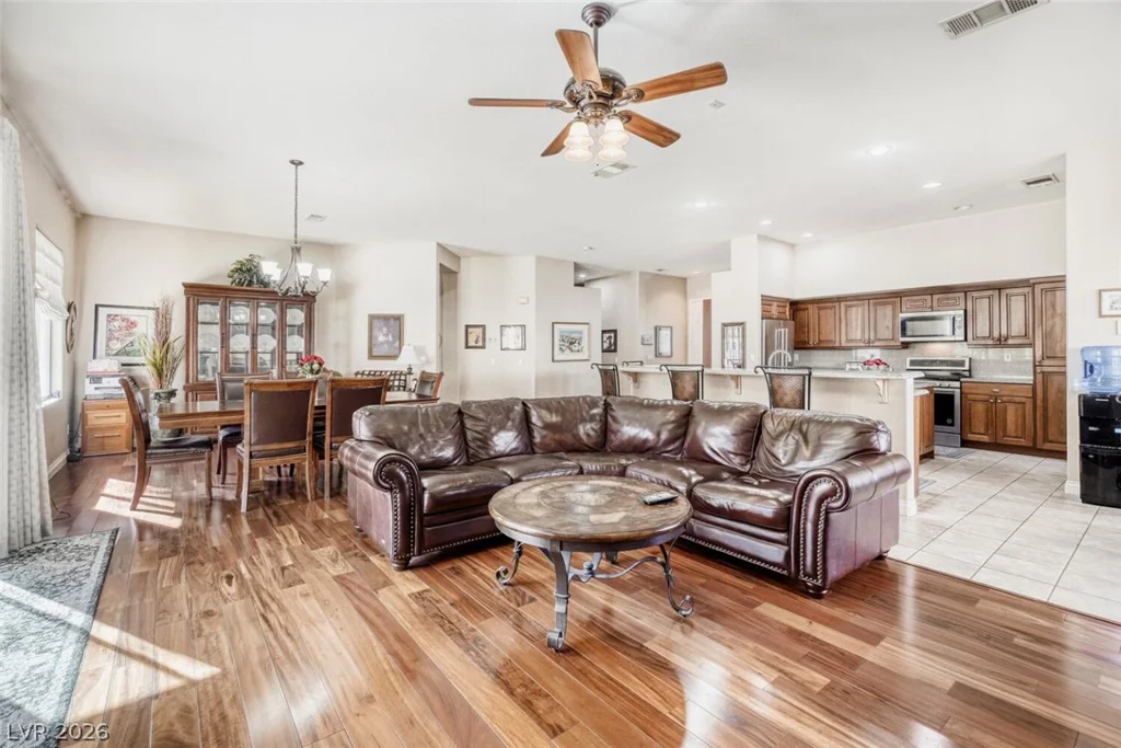111 Ocean Harbour, Las Vegas, NV 89148