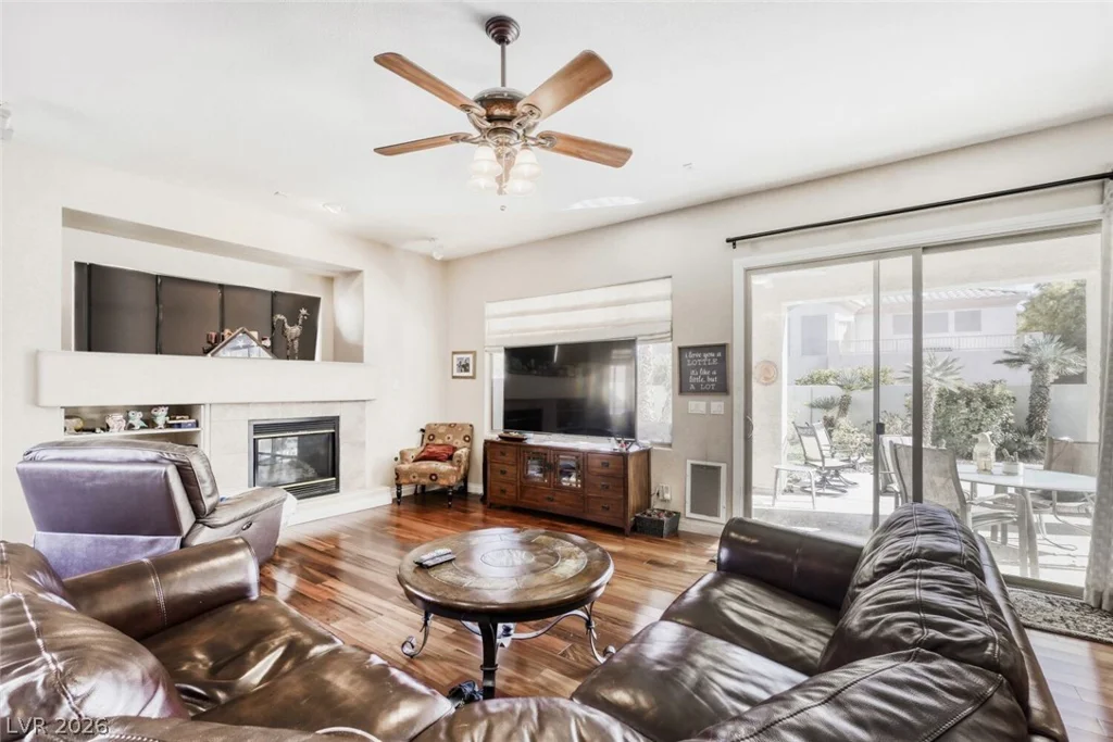111 Ocean Harbour, Las Vegas, NV 89148