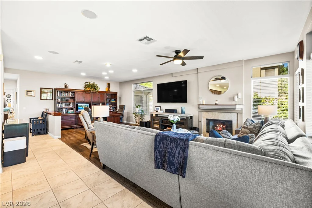 1139 Crescent Moon, North Las Vegas, NV 89031