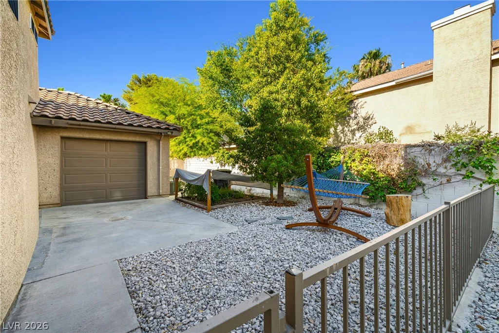 1139 Crescent Moon, North Las Vegas, NV 89031