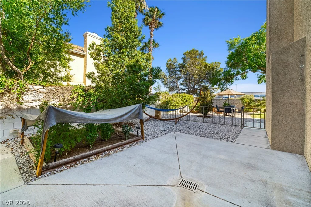1139 Crescent Moon, North Las Vegas, NV 89031