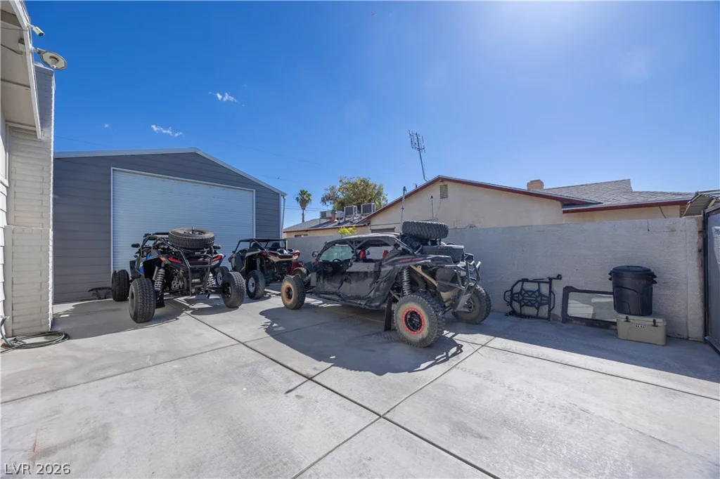 4571 Cleveland, Las Vegas, NV 89104