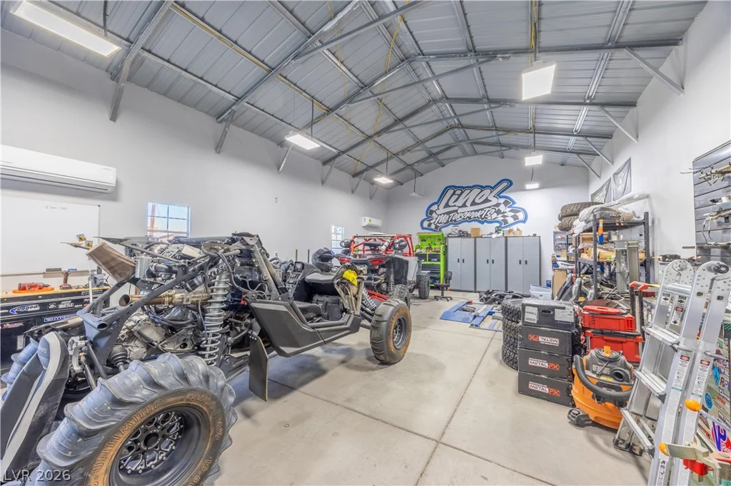 4571 Cleveland, Las Vegas, NV 89104