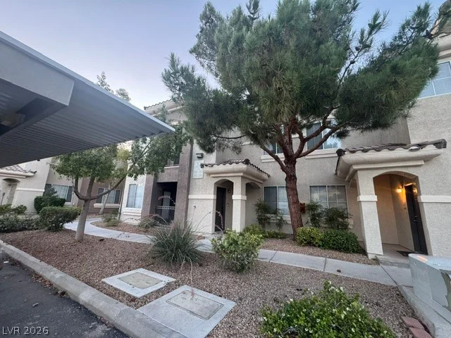 9050 Warm Springs, Las Vegas, NV 89148