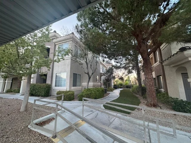 9050 Warm Springs, Las Vegas, NV 89148
