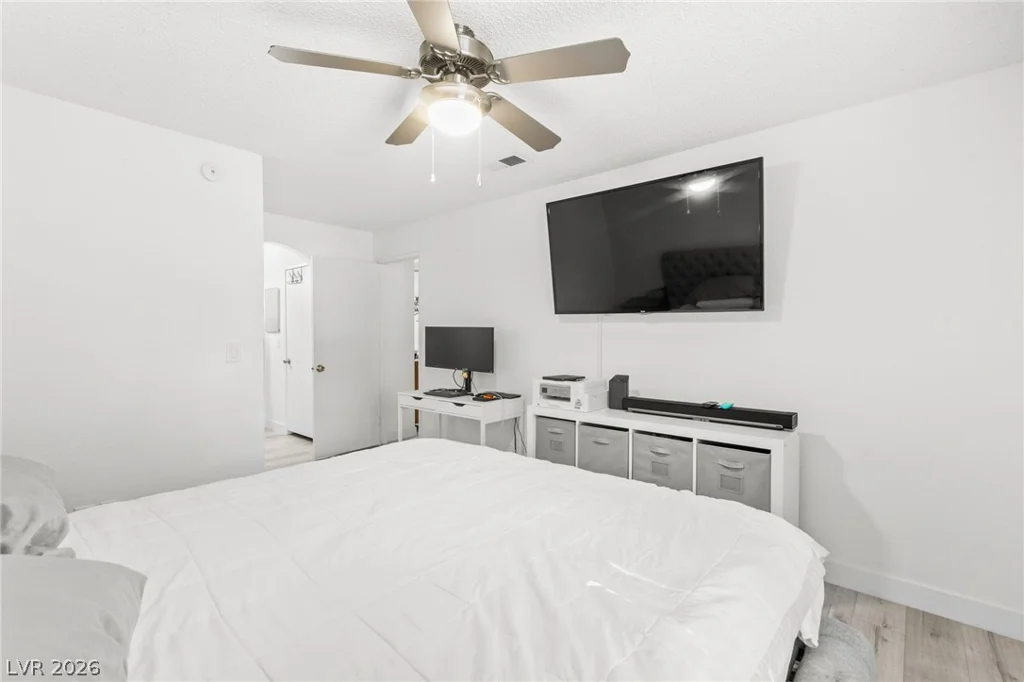 2200 Fort Apache, Las Vegas, NV 89117