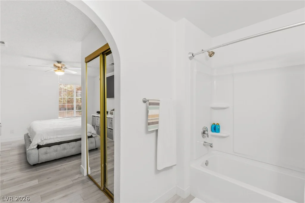 2200 Fort Apache, Las Vegas, NV 89117