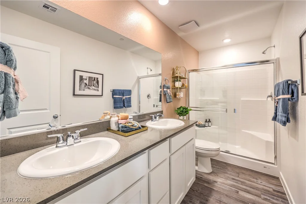 913 Rosy Starling, Henderson, NV 89011