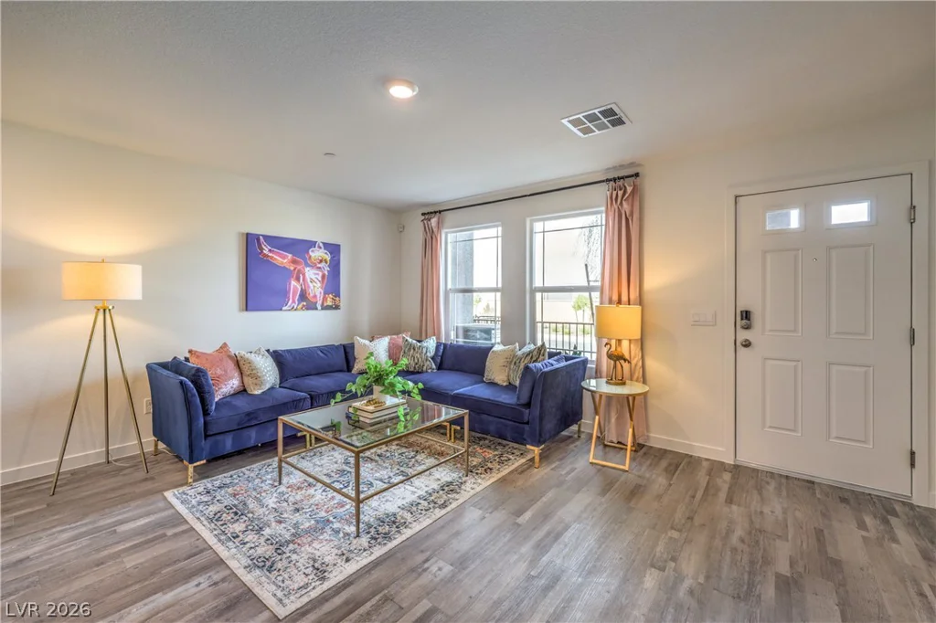 913 Rosy Starling, Henderson, NV 89011
