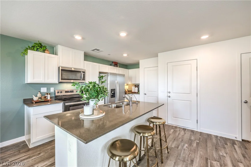 914 Rosy Starling, Henderson, NV 89011