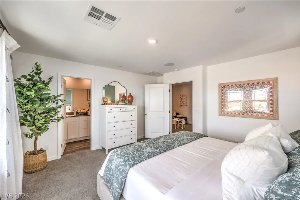 914 Rosy Starling, Henderson, NV 89011