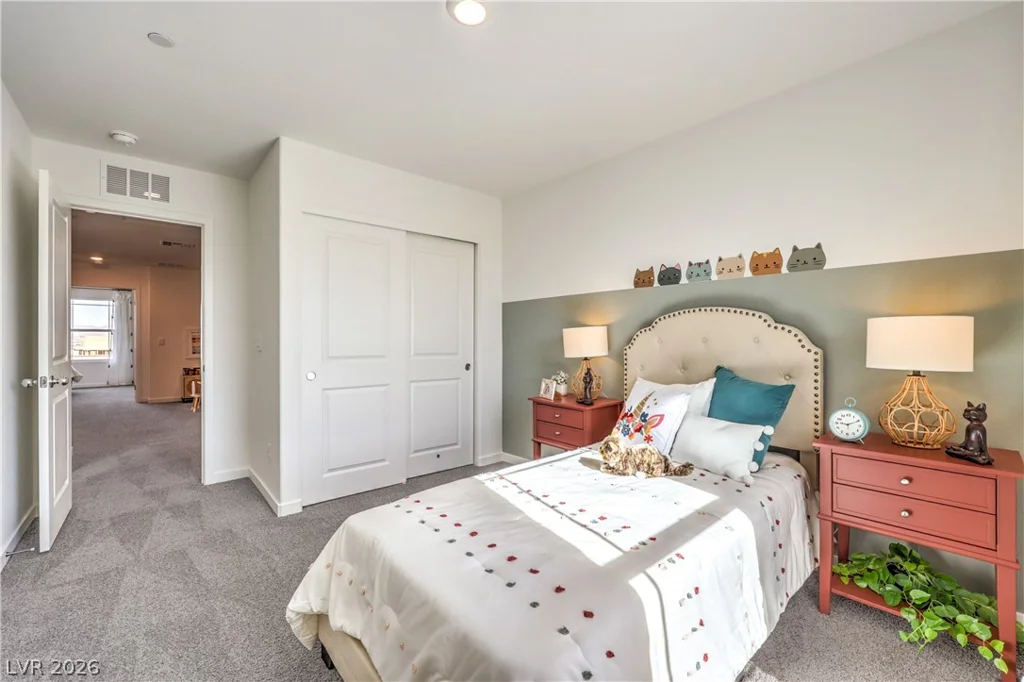 914 Rosy Starling, Henderson, NV 89011