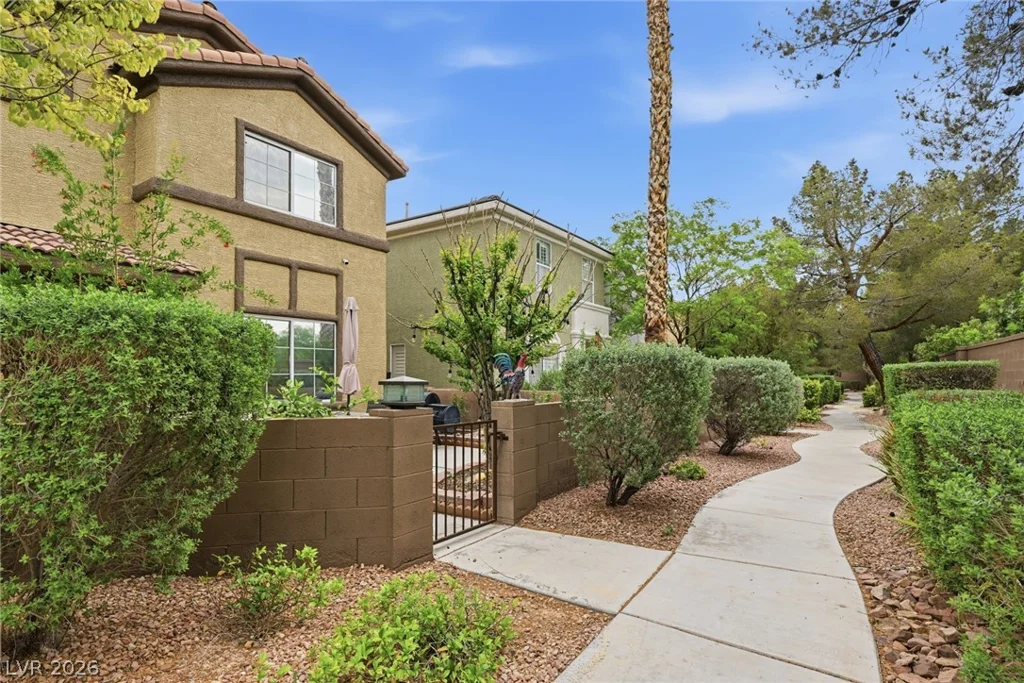 1501 Muinos, Las Vegas, NV 89117