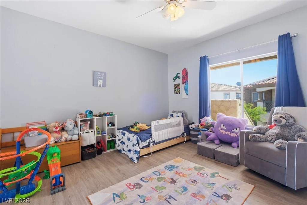 6913 Squaw Mountain, Las Vegas, NV 89130