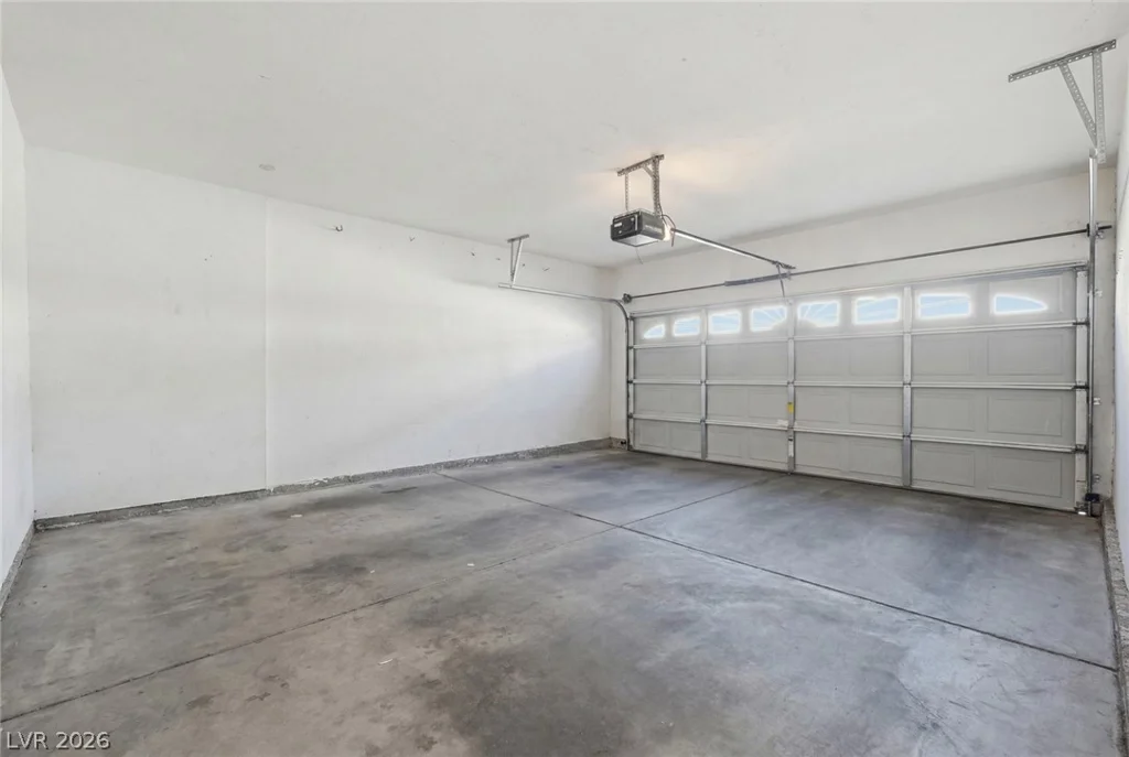 6913 Squaw Mountain, Las Vegas, NV 89130