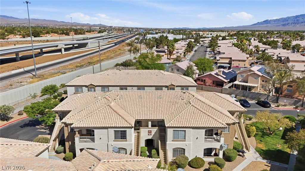 6913 Squaw Mountain, Las Vegas, NV 89130
