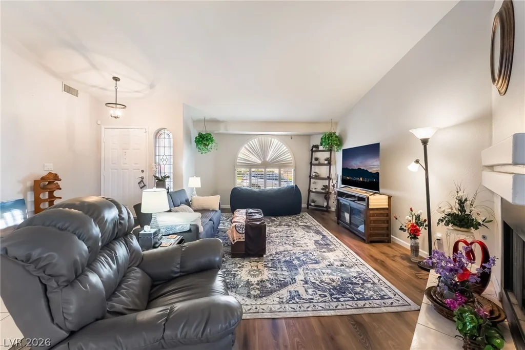 2733 Fire Water, Las Vegas, NV 89117
