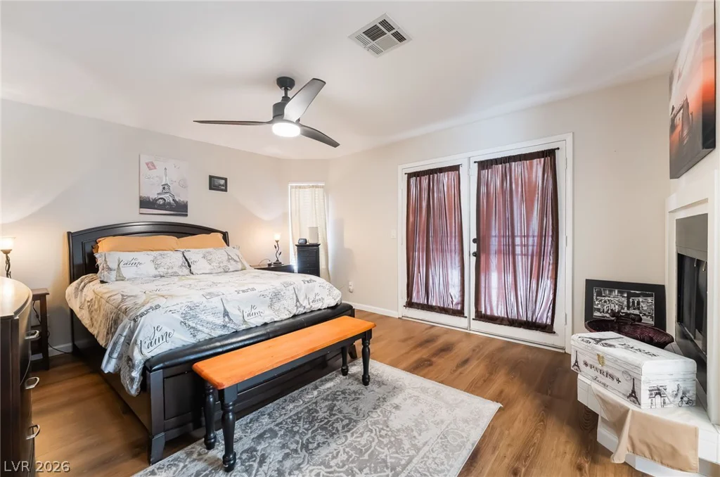 2733 Fire Water, Las Vegas, NV 89117