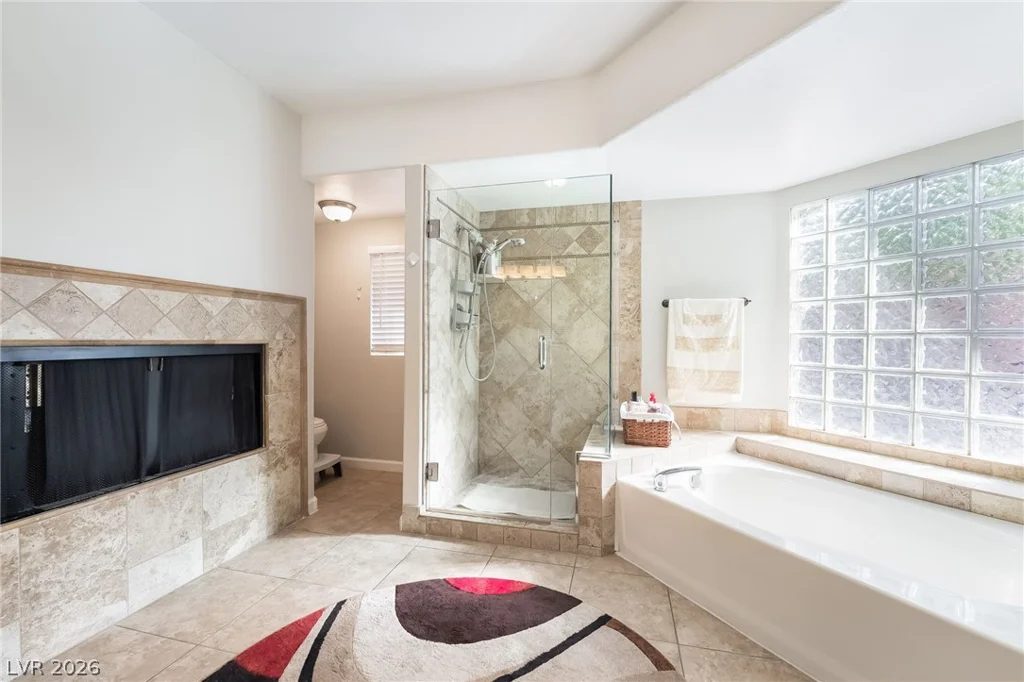 2733 Fire Water, Las Vegas, NV 89117