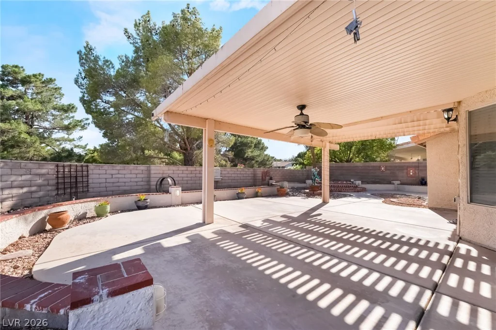 2733 Fire Water, Las Vegas, NV 89117