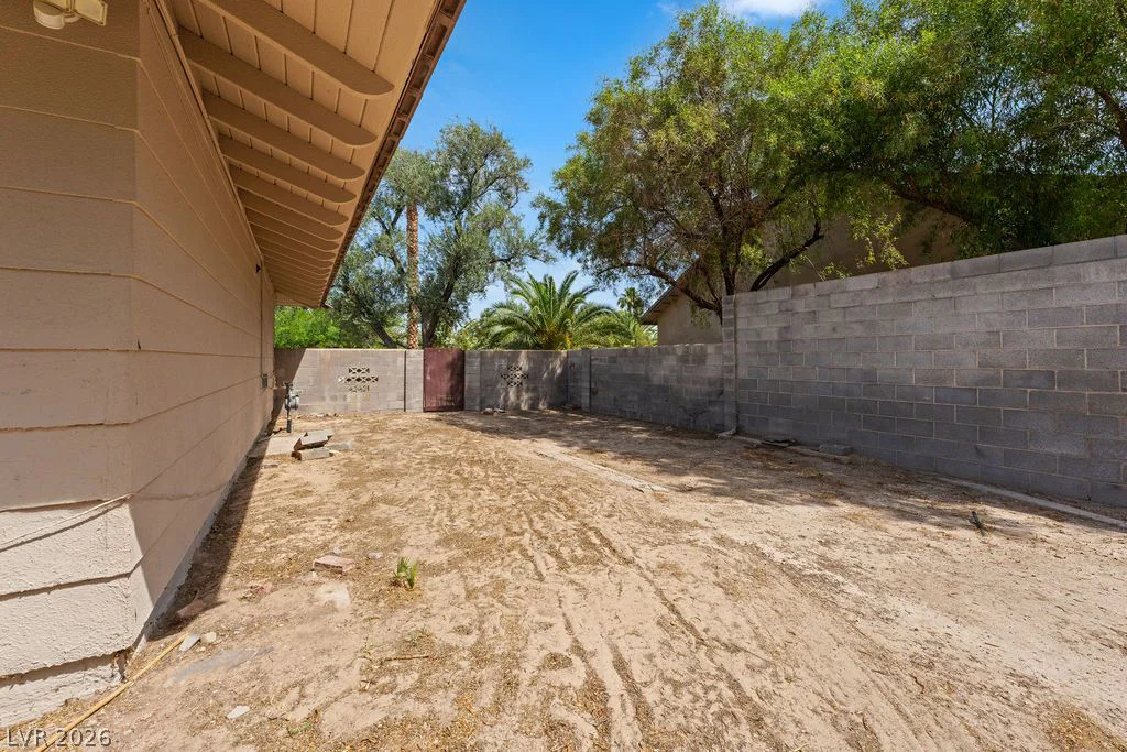 2147 Gabriel, Las Vegas, NV 89119