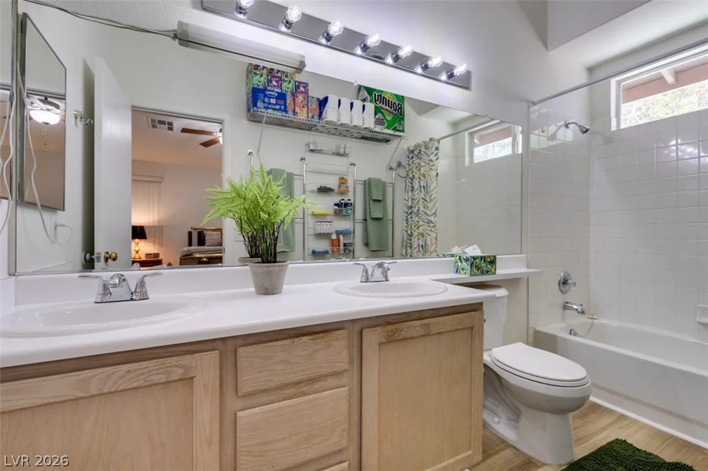 1274 Shimmering Glen, Henderson, NV 89014