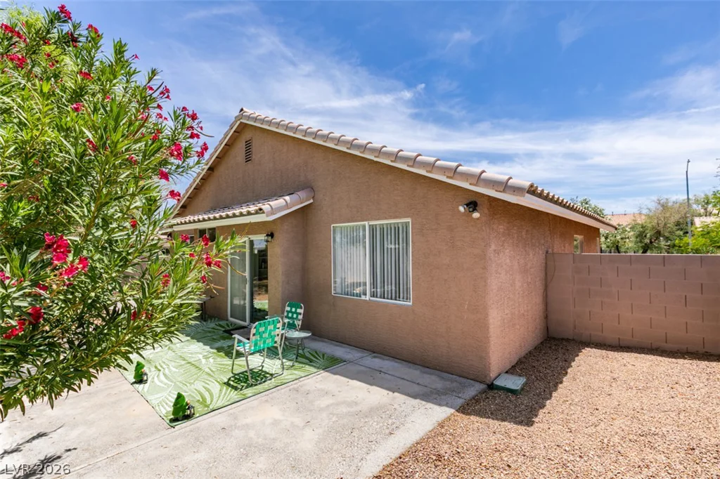 1274 Shimmering Glen, Henderson, NV 89014