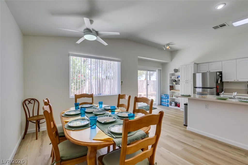 1274 Shimmering Glen, Henderson, NV 89014
