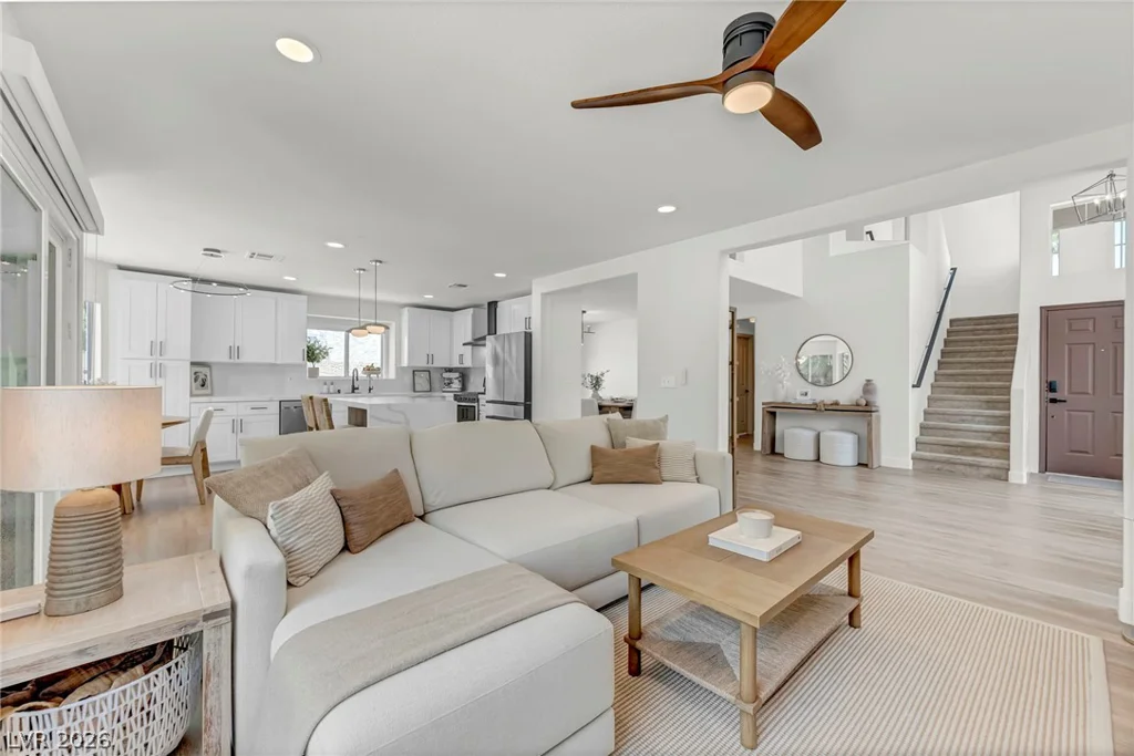 2153 Crestline Falls, Las Vegas, NV 89134