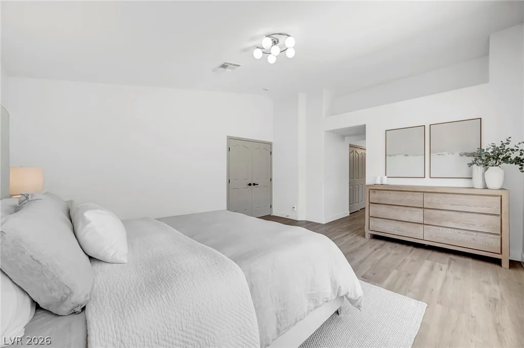 2153 Crestline Falls, Las Vegas, NV 89134