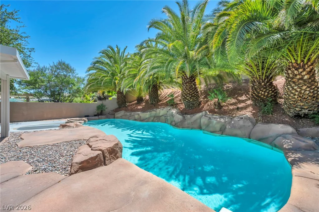 2153 Crestline Falls, Las Vegas, NV 89134