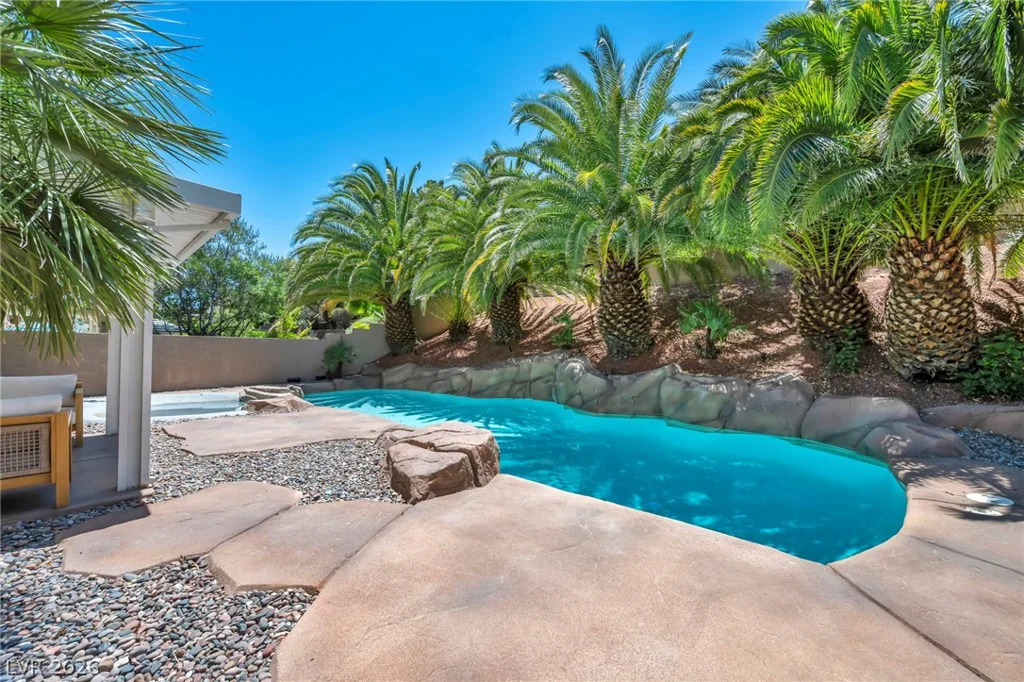 2153 Crestline Falls, Las Vegas, NV 89134