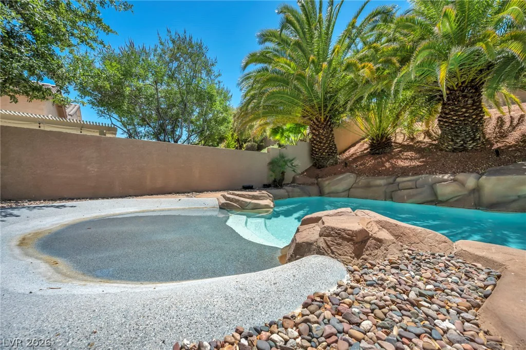 2153 Crestline Falls, Las Vegas, NV 89134