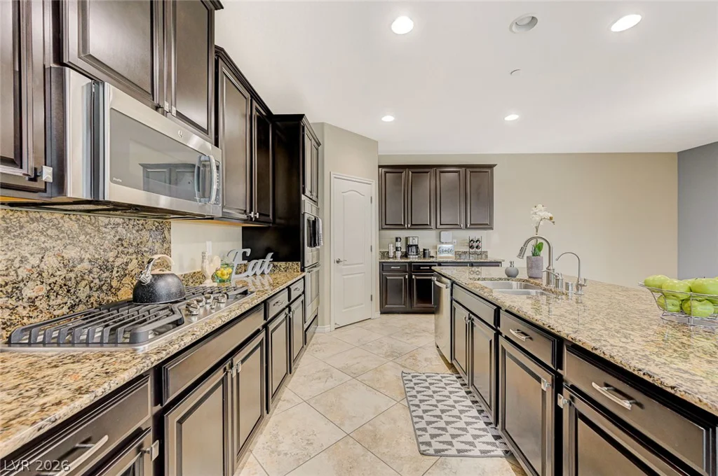 2894 Shining Sun, Henderson, NV 89052
