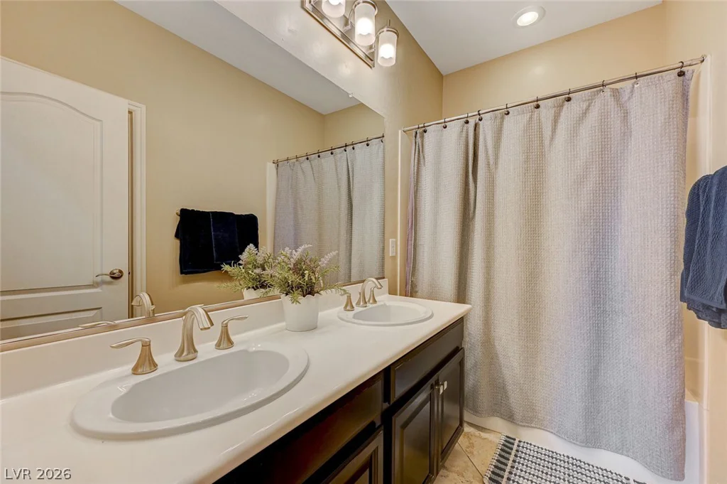 2894 Shining Sun, Henderson, NV 89052