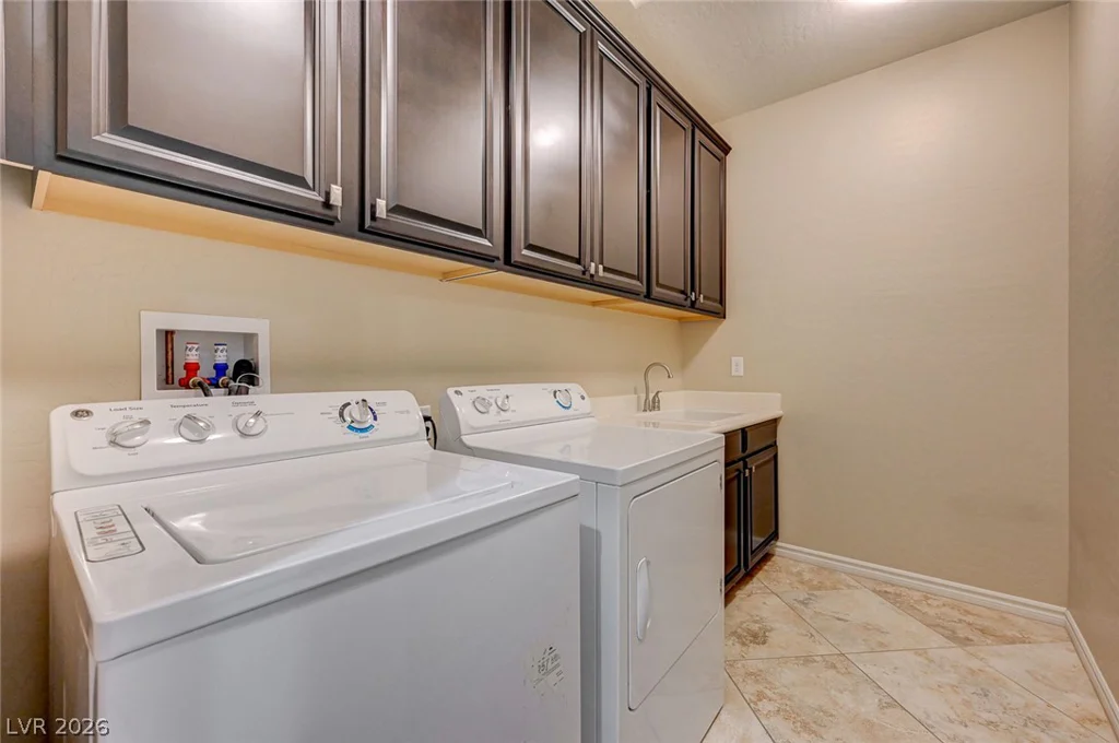 2894 Shining Sun, Henderson, NV 89052