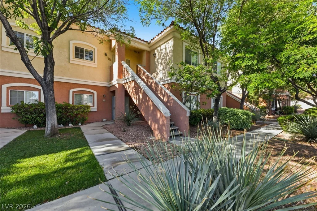 10553 Pine Glen, Las Vegas, NV 89144