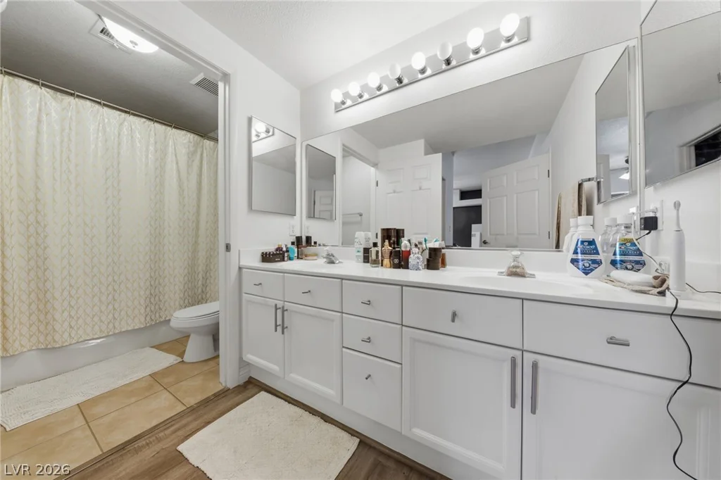 10553 Pine Glen, Las Vegas, NV 89144