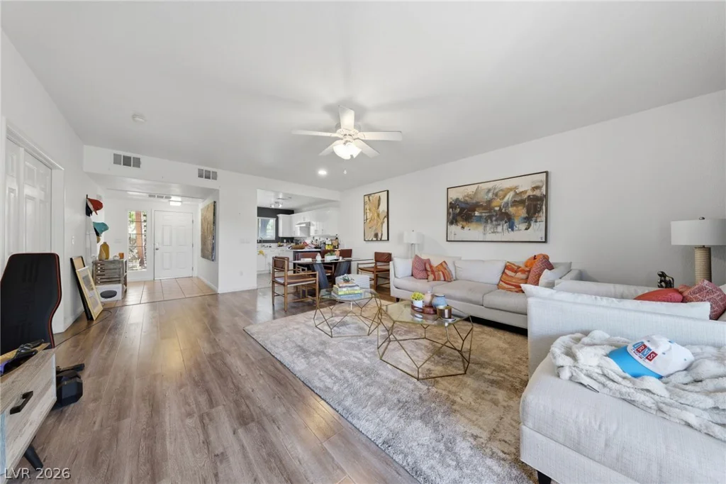 10553 Pine Glen, Las Vegas, NV 89144