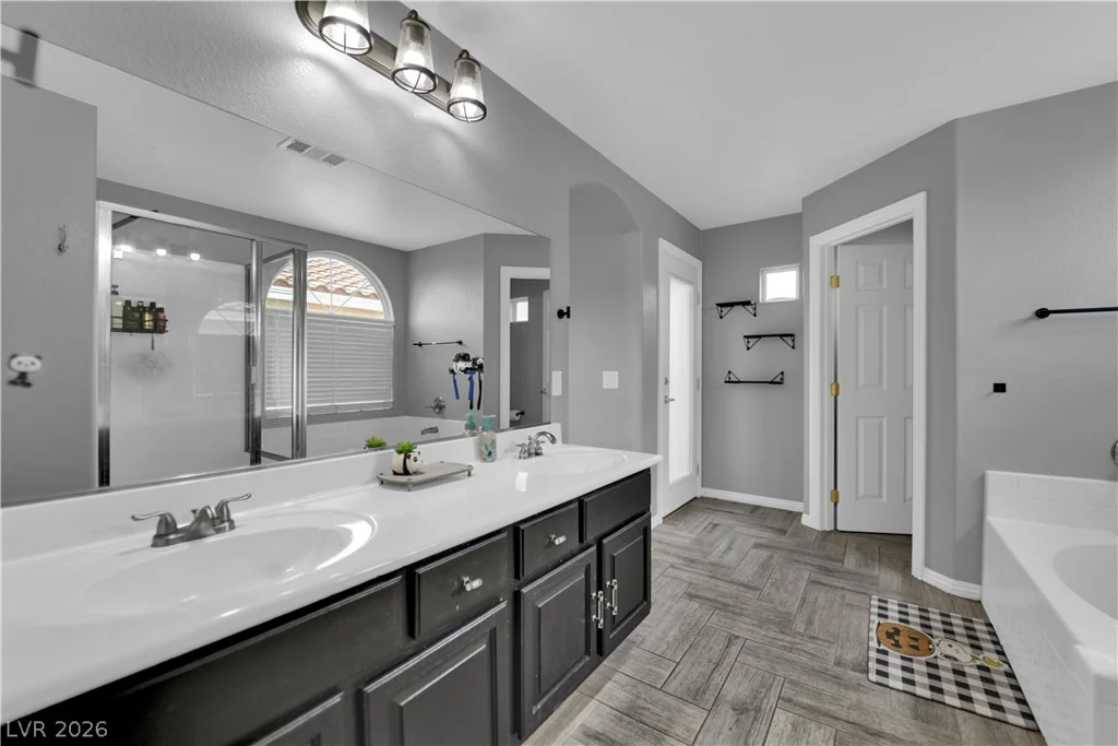 9466 Marshall Creek, Las Vegas, NV 89178