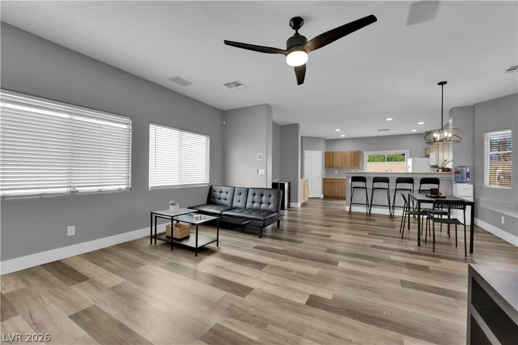 9466 Marshall Creek, Las Vegas, NV 89178