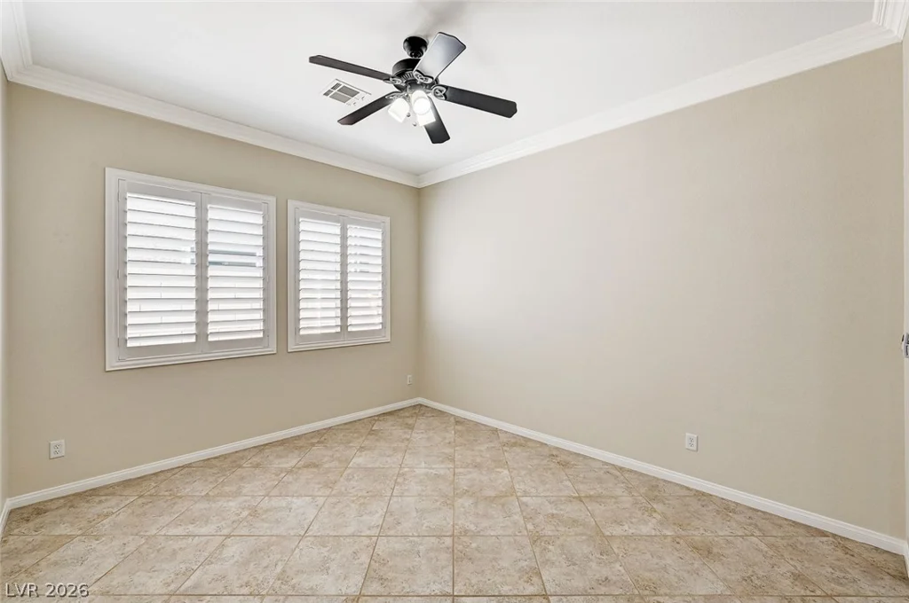 7922 Carson Creek, Las Vegas, NV 89113