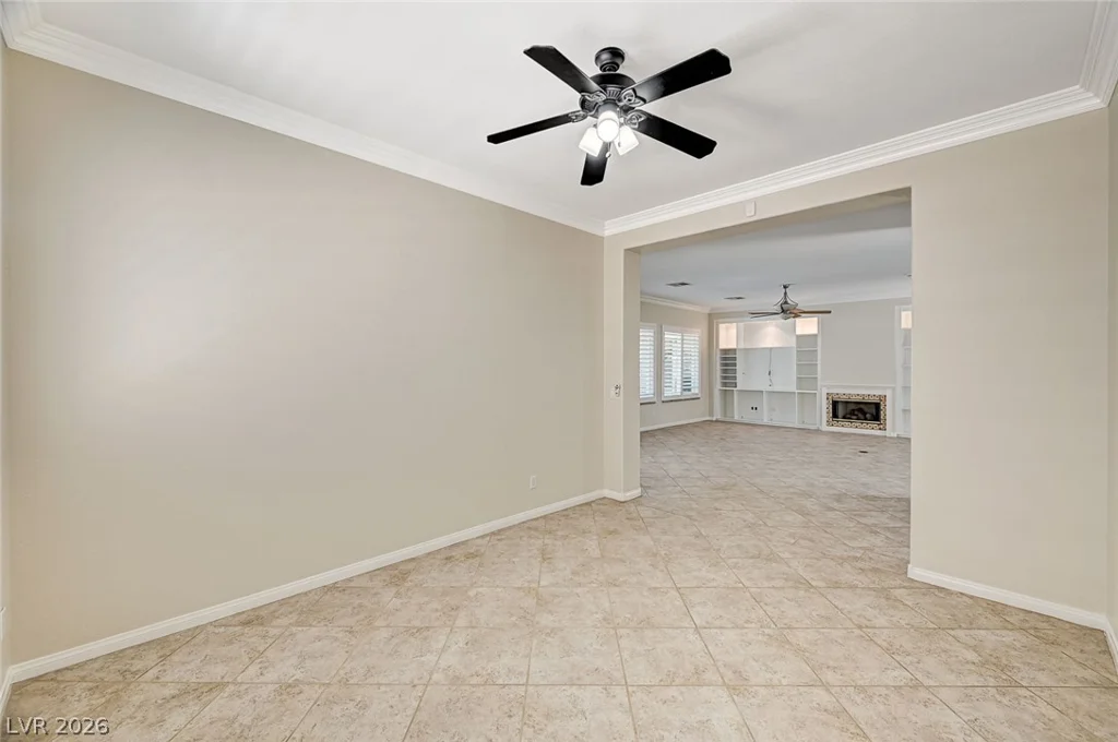 7922 Carson Creek, Las Vegas, NV 89113