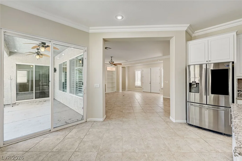 7922 Carson Creek, Las Vegas, NV 89113