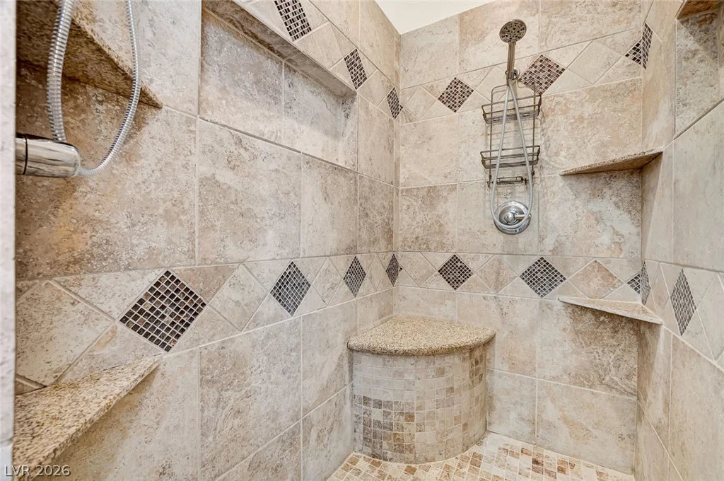 7922 Carson Creek, Las Vegas, NV 89113