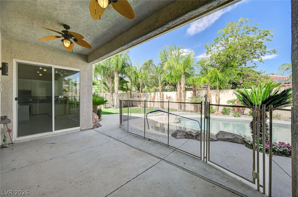 7922 Carson Creek, Las Vegas, NV 89113