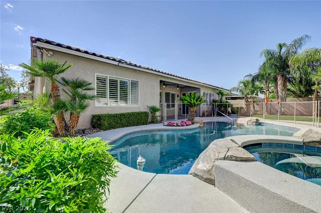 7922 Carson Creek, Las Vegas, NV 89113
