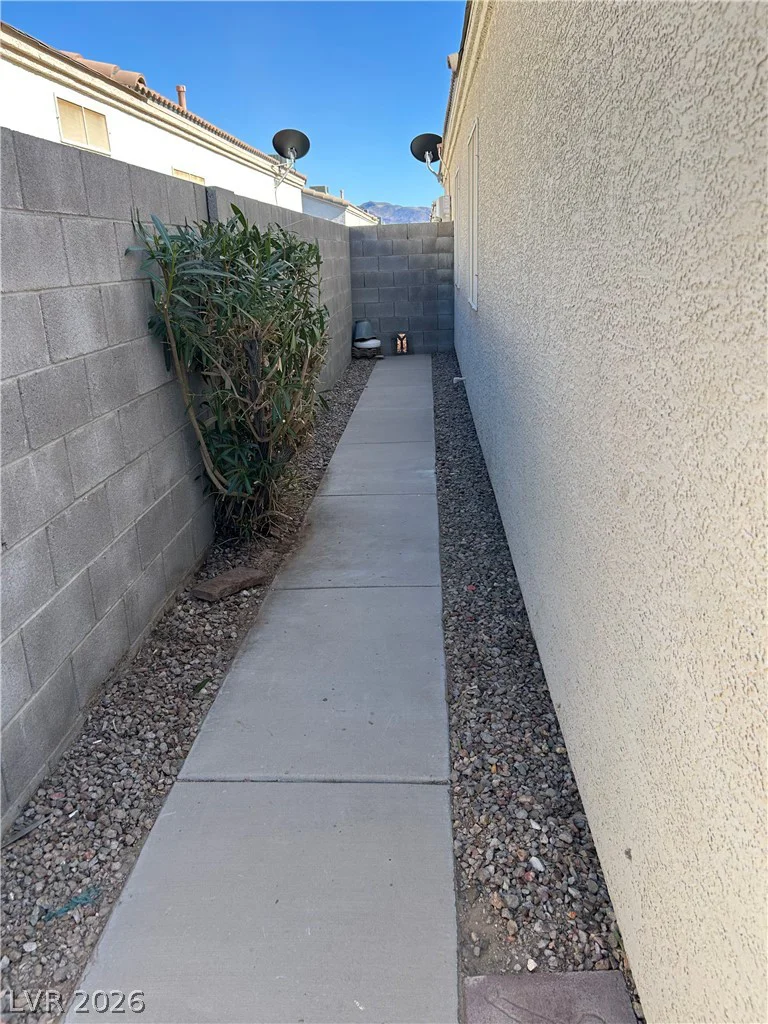 5002 Mascaro, Las Vegas, NV 89122